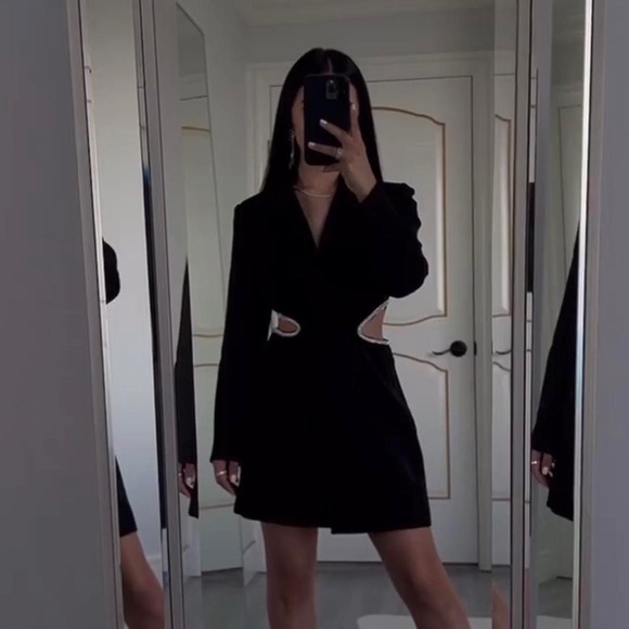 Meshki dress US size 4 - Picture 4 of 4